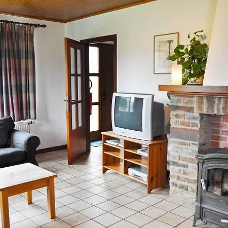 펜션 Holiday Home Chenets Les Hirondelles