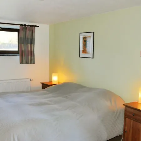 Holiday Home Chenets Les Hirondelles 펜션